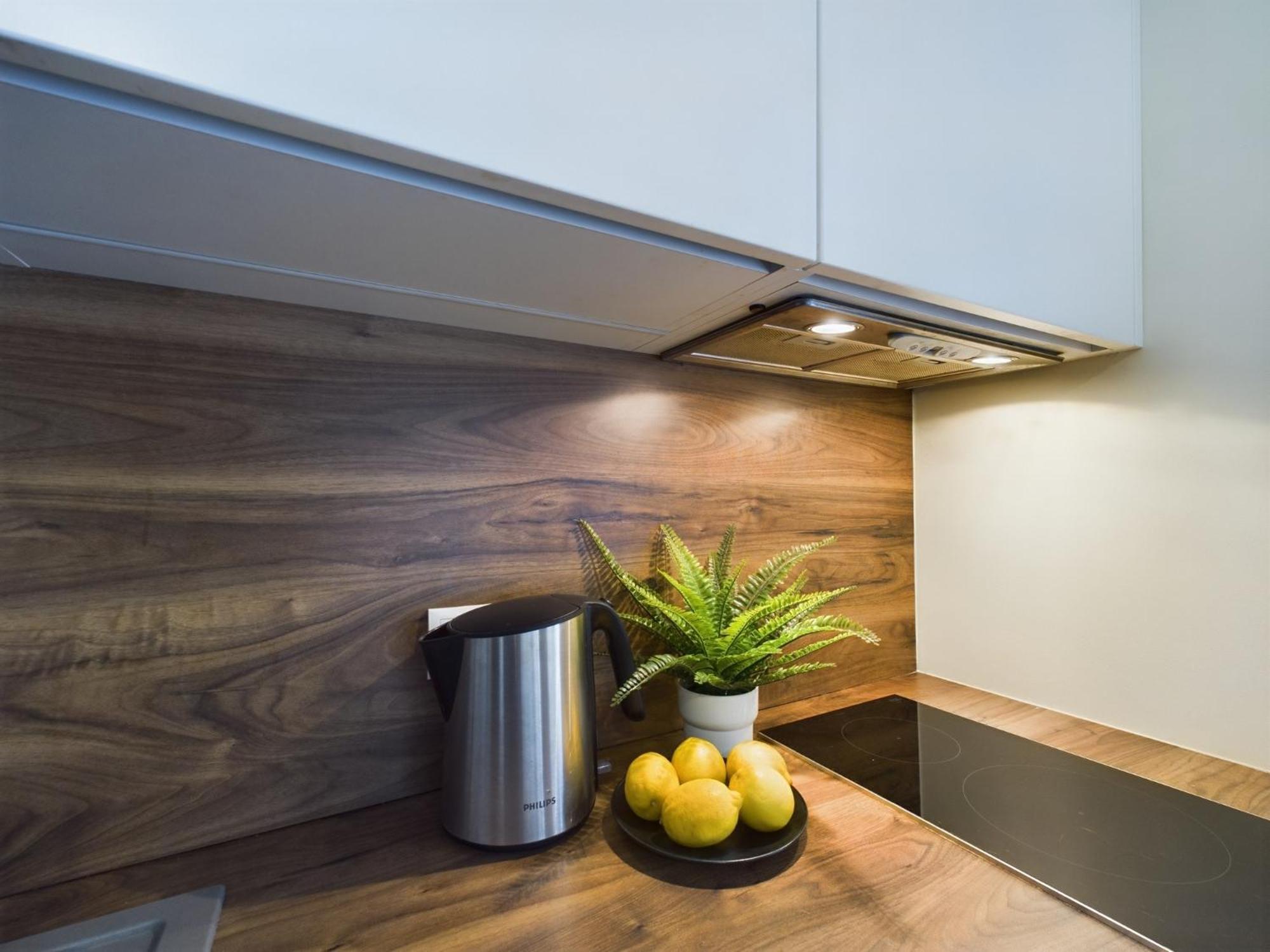 Bright Near The Palace Of Culture & Science By Renters Apartament *